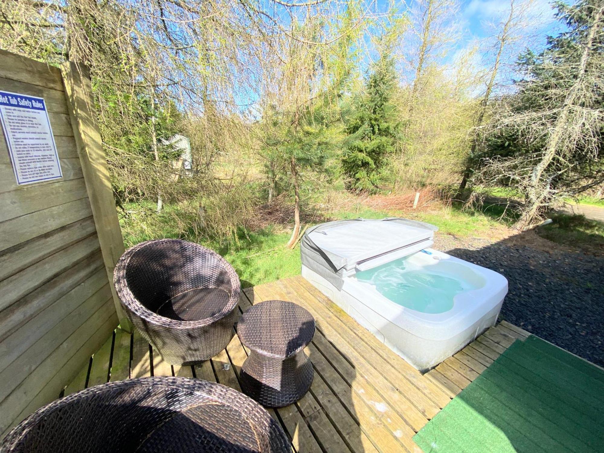 فيلا Blair Tiny House With Private Hot Tub - Fife - Loch Leven - Lomond Hills دنفرملاين المظهر الخارجي الصورة